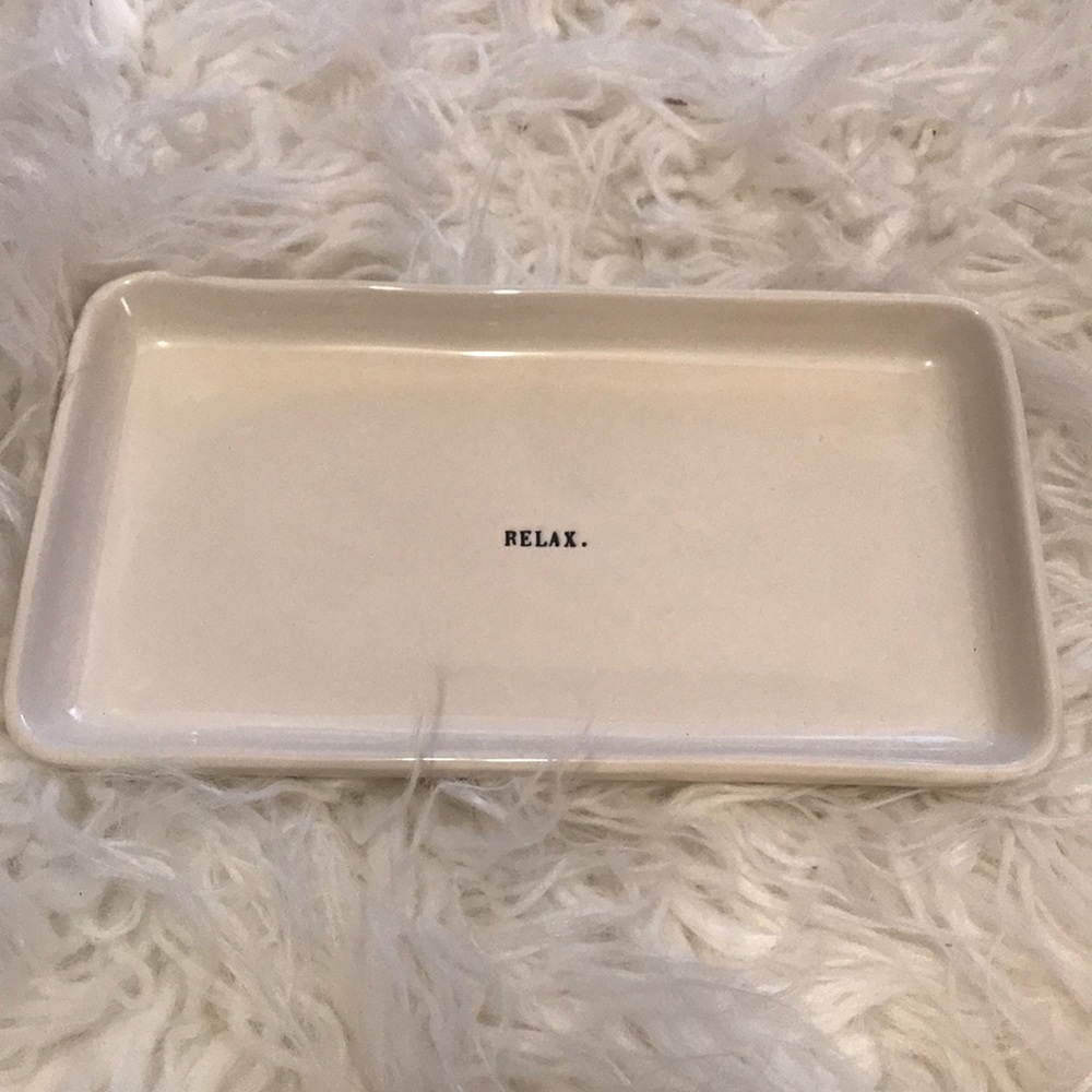 Rae Dunn relax tray Nwot